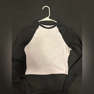 Victorias Secret PINK long sleeve black and white crop top